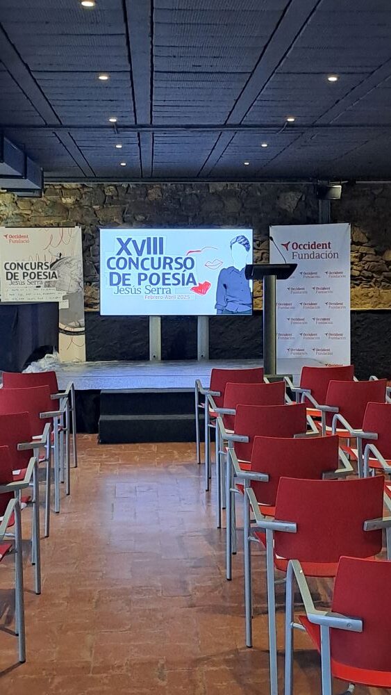 entrega de premios Poesía Jesús Serra