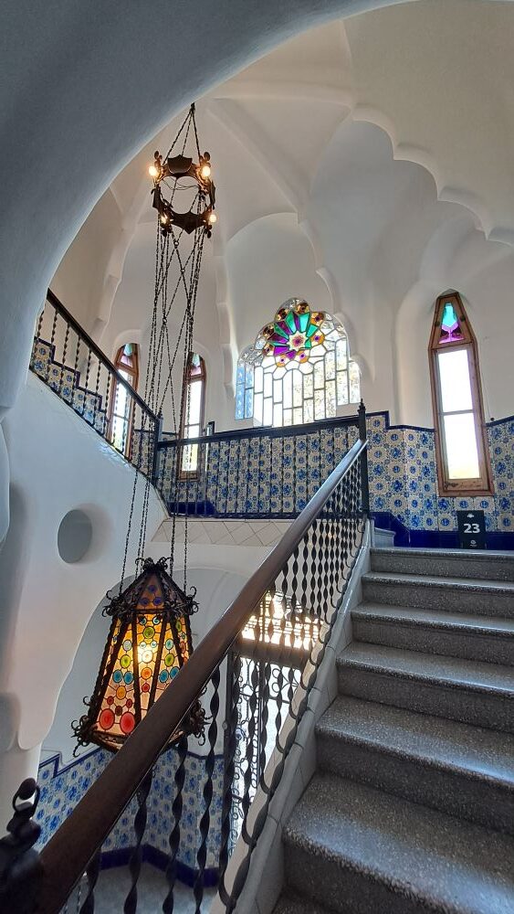 Torre Bellesguard Premio Poesía Jesús Serra