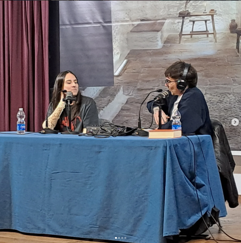 Lucía Solla Sobral, Comerás flores, librería Kalifornia, Argamasilla de Alba.